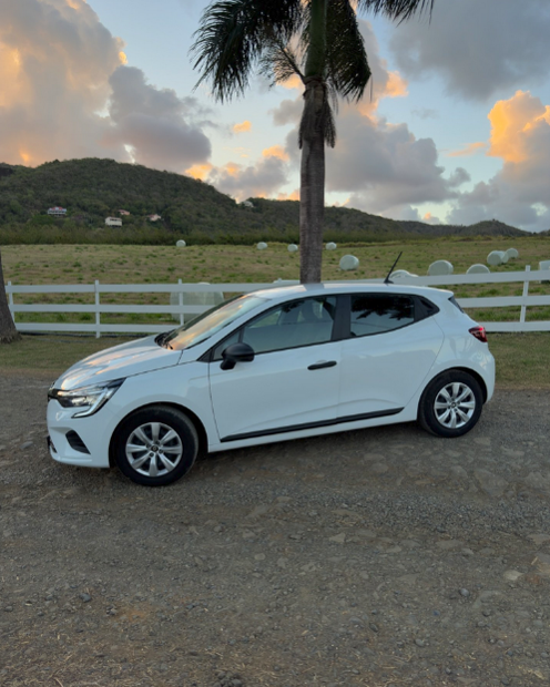 Alysloc louer voiture martinique renault clio 8